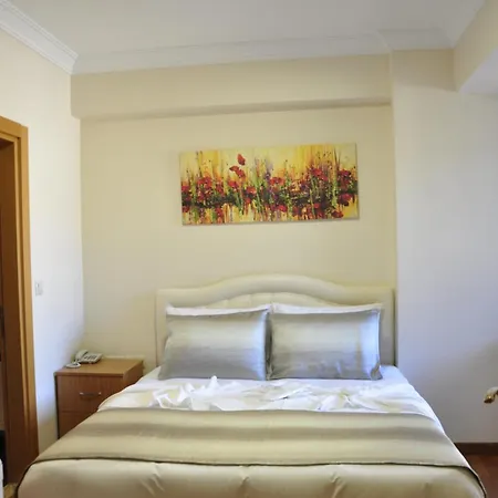 Hotel My World *